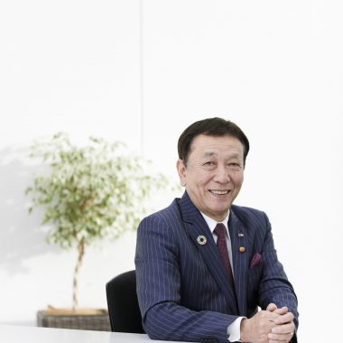 櫻田　厚 氏